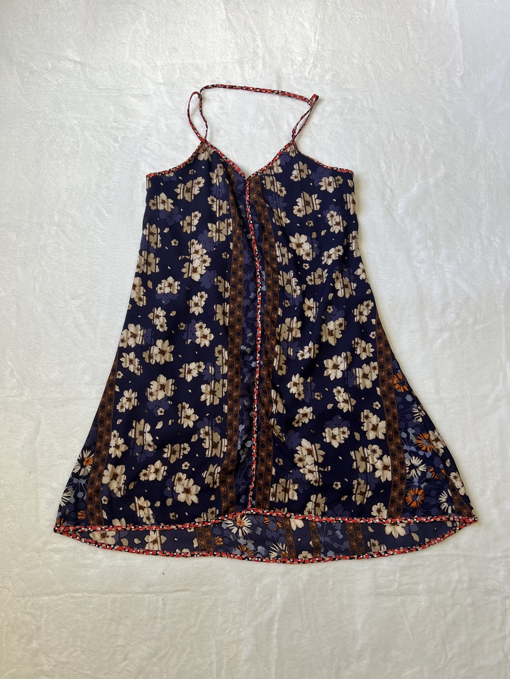 Francesca's‎ Collections Navy Floral Midi Dress with Cream Flowers